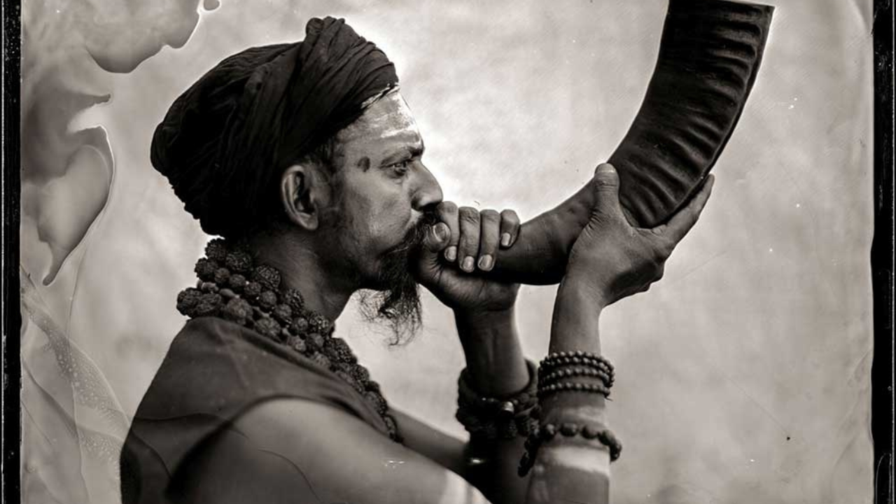 Portrait of the Past Aghori: Jan Skwara’s Forgotten Worlds