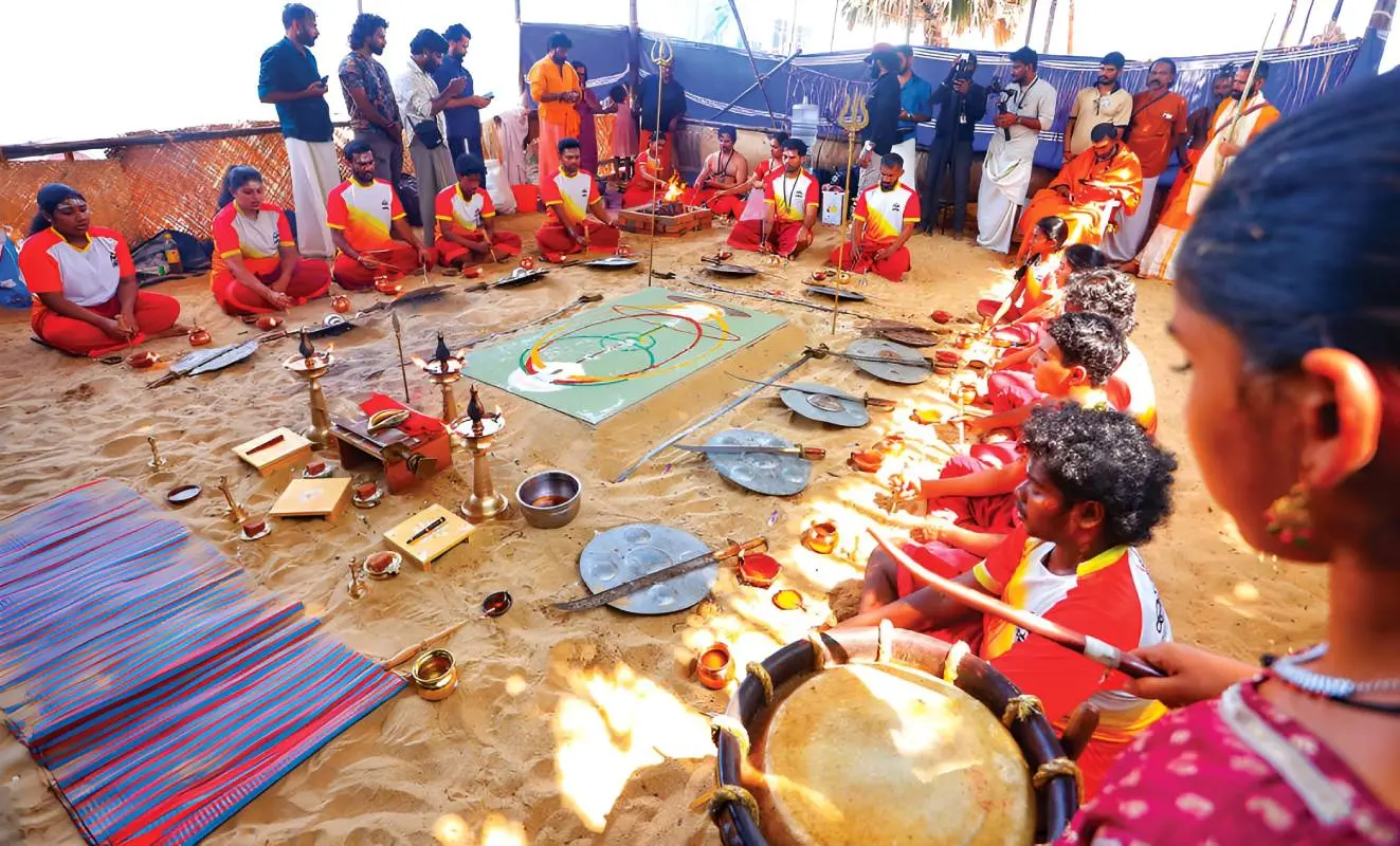 ‘ഭാരതപ്പുഴ തന്നരിയ മണൽത്തരികളേ…..’